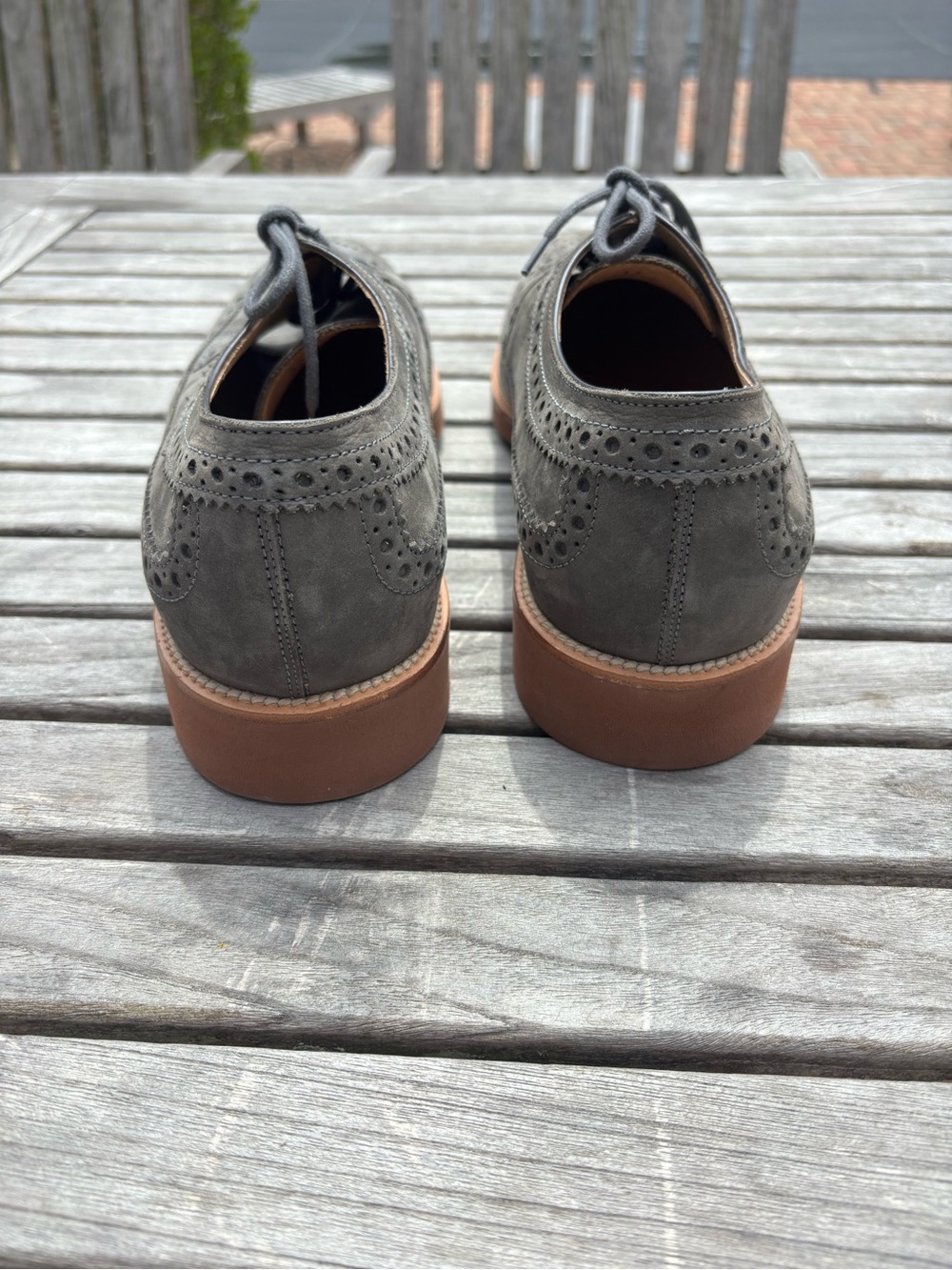 Tod’s Derby Bucature Wing Tip Lace Up Suede Oxfords Sage Green Size 11 - Picture 10 of 16